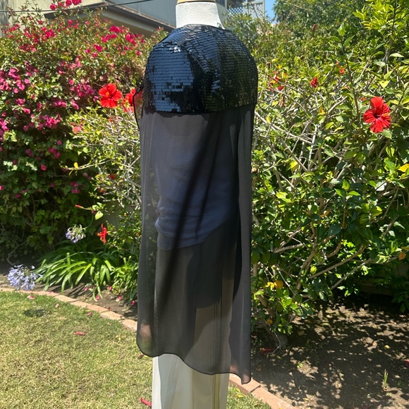 100% Polyester - Picture 6 of 10